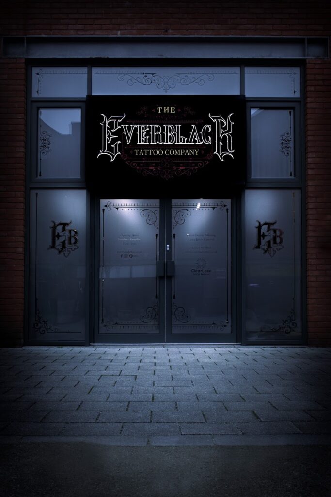 everblack-tattoo-company-16d394e
